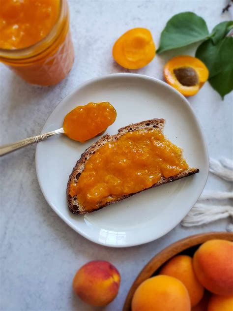 simple-low-sugar-apricot-jam-with-lemon-juice-no image