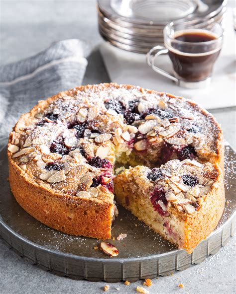 berry-frangipane-cake-bake-from-scratch image