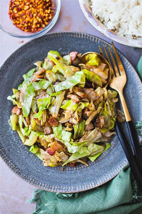 thai-stir-fried-cabbage-with-bacon-pad-galem-plee image
