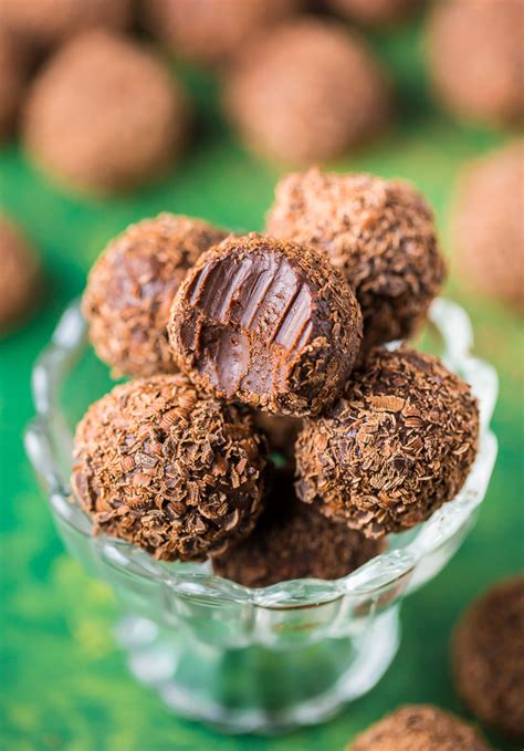 kahlua-chocolate-truffles-video-baker-by-nature image