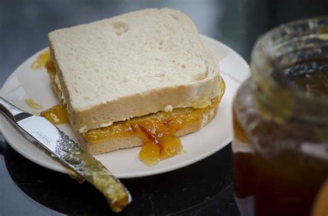 paddington-bear-marmalade-sandwich-recipe-the image