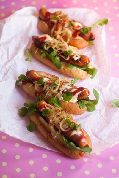 best-diggedy-dawgs-hot-dogs-with-sweet-chilli-sauce image