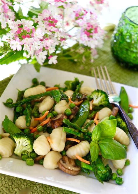 gnocchi-primavera-with-spring-asparagus-and-peas image