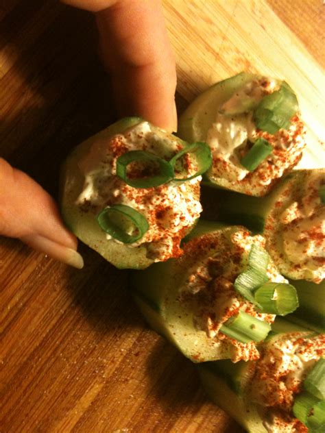 recipe-cucumber-cups-stuffed-with-spicy-crab image