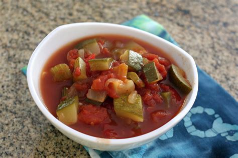 stewed-zucchini-with-tomatoes-and-garlic-the image