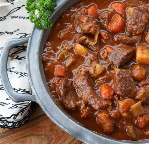 traditional-irish-beef-and-guinness-stew-the-daring image