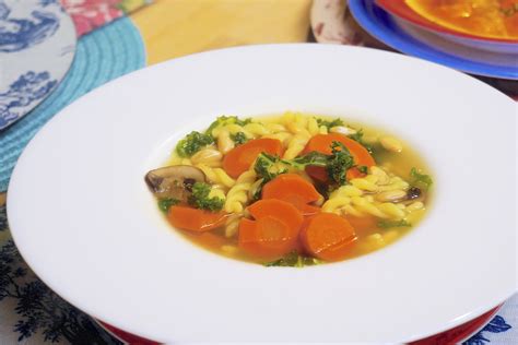 kale-carrot-and-white-bean-soup-jazzy-vegetarian image
