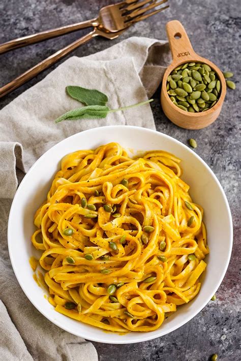 creamy-vegan-pumpkin-pasta-karissas-vegan-kitchen image