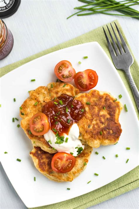 5-ingredient-cheese-fritters-easy-cheesy-vegetarian image