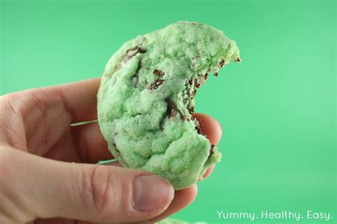 green-mint-chocolate-chip-cookies-yummy-healthy image