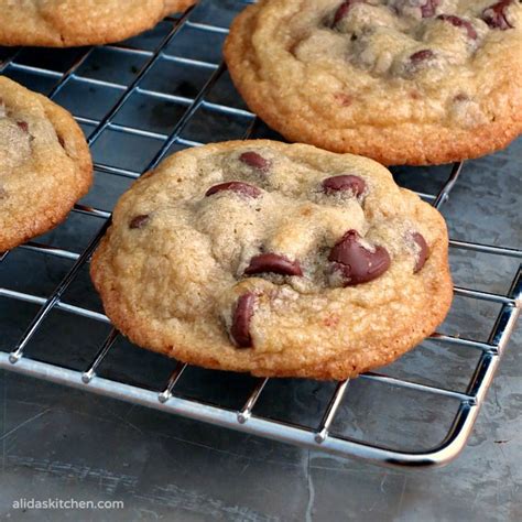 coconut-oil-chocolate-chip-cookies-sundaysupper image