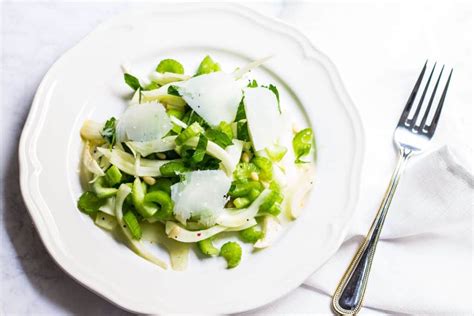 fennel-salad-with-celery-and-pine-nuts-mon-petit-four image