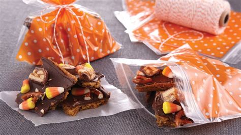 candy-cookie-bark-recipe-pillsburycom image