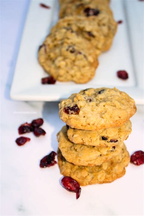 soft-and-chewy-cranberry-oatmeal-cookies-about-a image