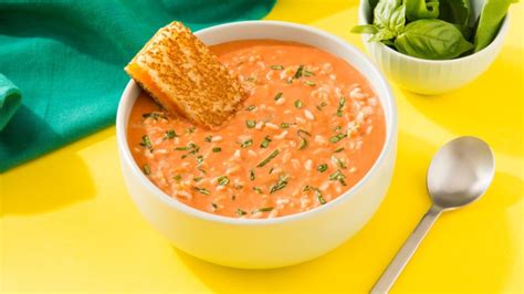 basil-brown-rice-and-tomato-soup-minute-rice image