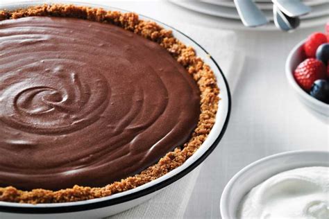 chocolate-mousse-tart-canadian-goodness-dairy image