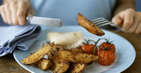 country-potatoes-recipe-eat-smarter-usa image