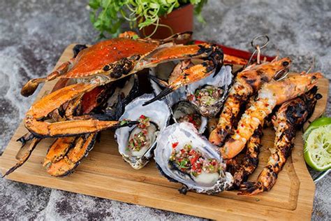 mixed-seafood-grill-with-thai-chilli-dressing-seafood image