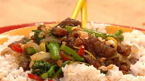 crispy-beef-with-orange-and-chilies-recipe-rachael image