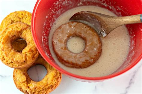 pumpkin-buttermilk-donuts-mom-needs-chocolate image