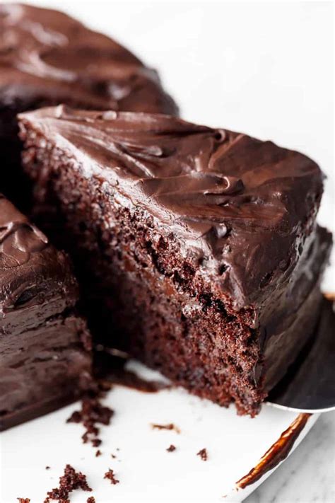 chocolate-cake-cafe-delites image