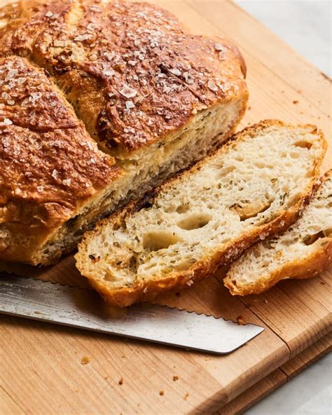 roasted-garlic-and-herb-no-knead-bread image