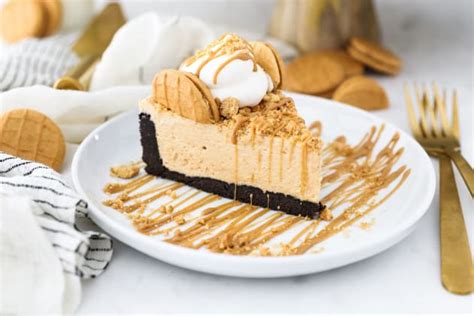 no-bake-peanut-butter-marshmallow-pie-recipe-food image