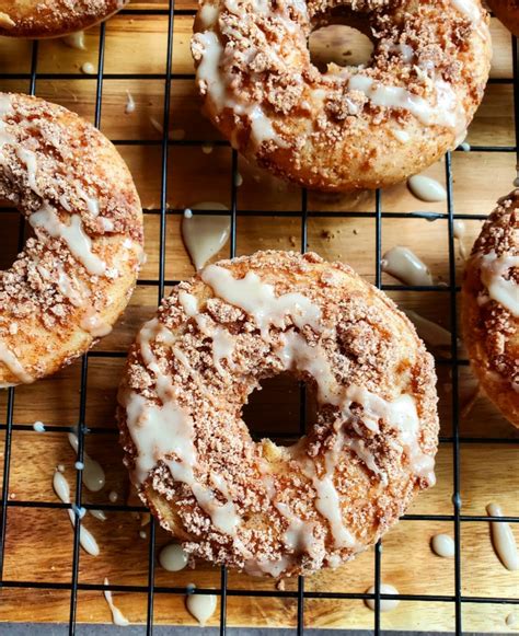 cinnamon-roll-baked-donuts-lite-cravings-ww image