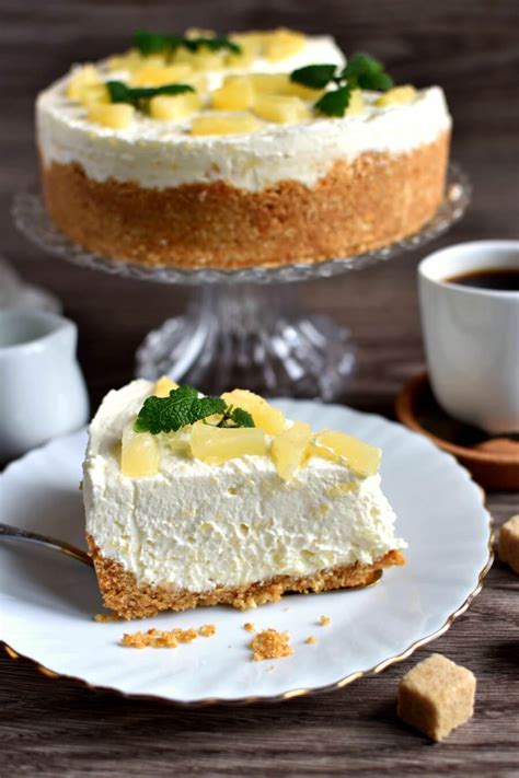 creamy-pineapple-cheesecake-recipe-cookme image