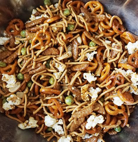 asian-snack-mix-for-your-party-goers-bijoux-bits image