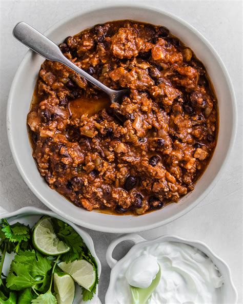 ground-pork-bacon-and-black-bean-chili-a image