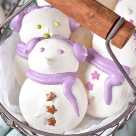 meringue-snowmen-bake-me-some-sugar image