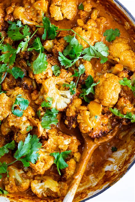 creamy-coconut-cauliflower-curry-simply-delicious image