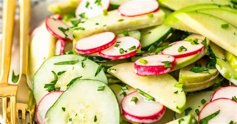 10-best-creamy-cucumber-salad-with-mayonnaise image