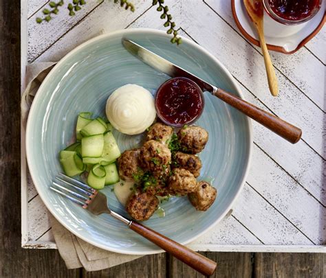 authentic-swedish-meatballs-with-lingonberry-sauce image
