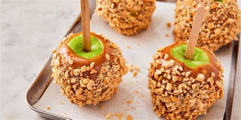 best-homemade-caramel-apples-recipe-how-to-make image