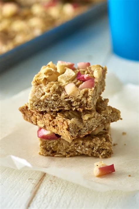 recipe-apple-oat-breakfast-squares-kitchn image