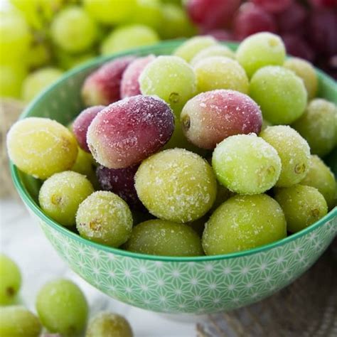 frozen-grapes-the-best-snack-ever-vegan-heaven image