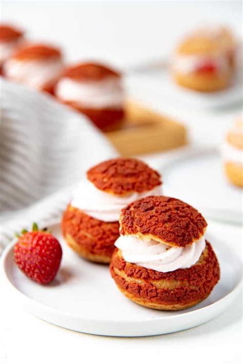 strawberry-cream-puffs-the-flavor-bender image