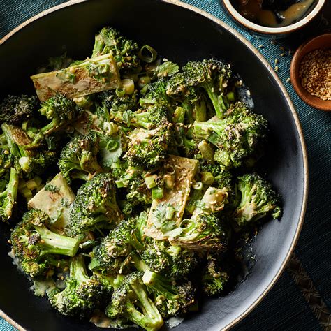roasted-broccoli-with-garlicky-tahini-sauce image