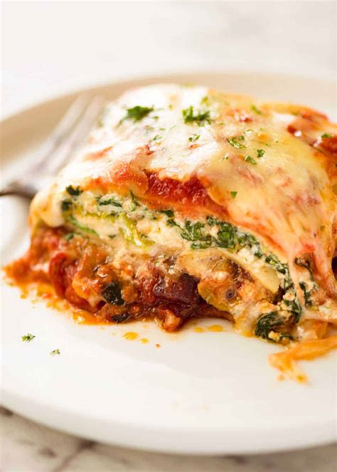 vegetarian-lasagna-recipetin-eats image