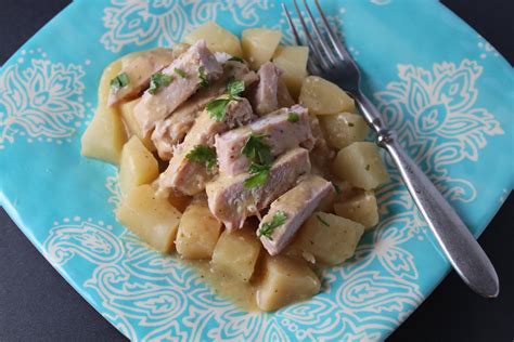 super-easy-crock-pot-creamy-ranch-pork-chops-potatoes image