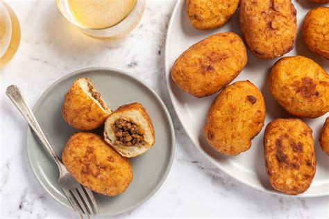 papas-rellenas-stuffed-potato-balls-recipe-the image