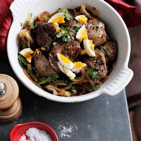 chicken-livers-with-caramelized-onions-and-madeira image