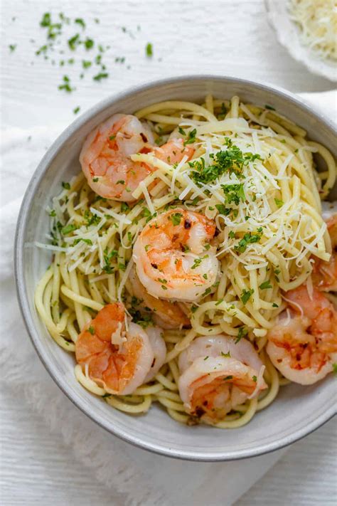 garlic-shrimp-spaghetti-15-minute-dinner image