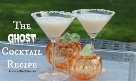 the-ghost-cocktail-recipe-anns-entitled-life image