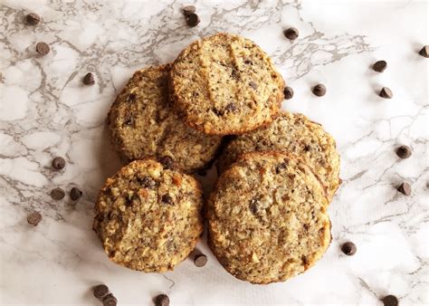 keto-chocolate-chip-high-fiber-cookies-gluten-free image