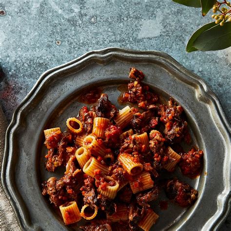best-oxtail-ragu-recipe-how-to-make-braised-oxtail image
