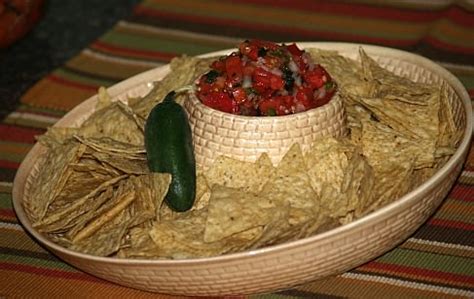 how-to-make-authentic-mexican-salsa image