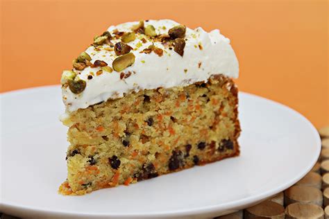 cardamom-spiced-carrot-cake-recipe-food-style image